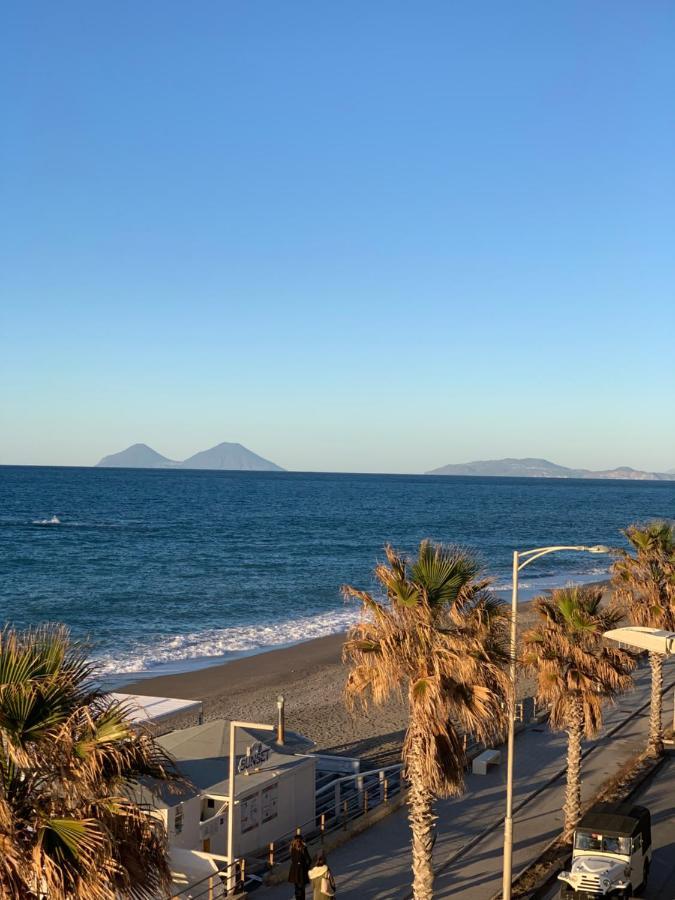 La Porta Delle Eolie Apartamento Capo dʼOrlando Exterior foto