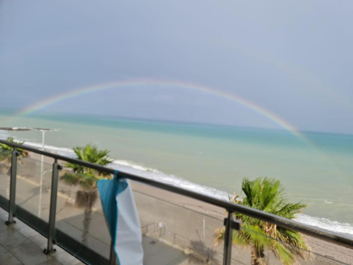 La Porta Delle Eolie Apartamento Capo dʼOrlando Exterior foto